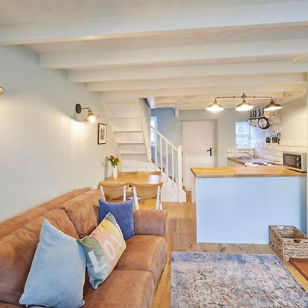 Host & Stay - Honey Cottage Hinderwell Экстерьер фото