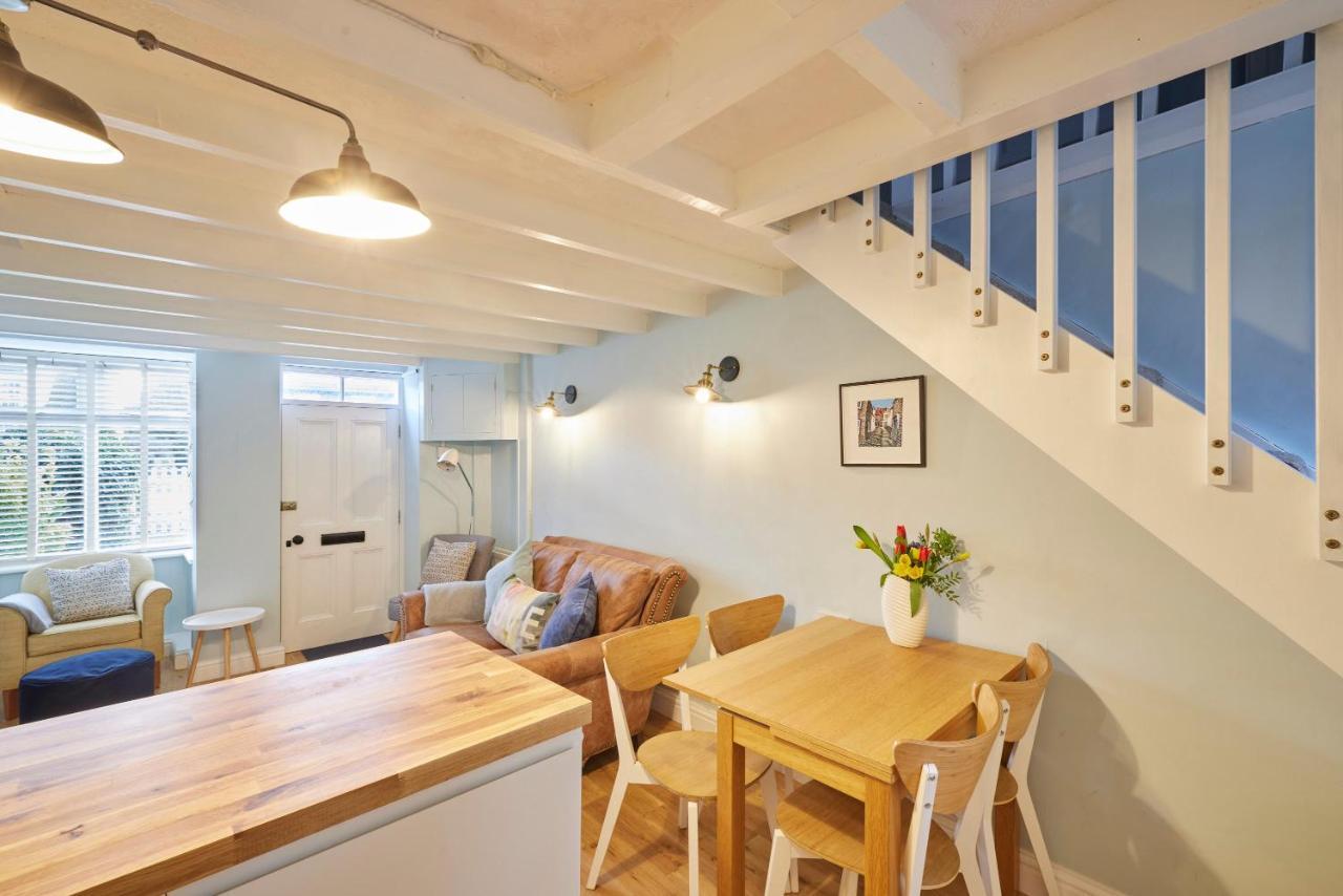 Host & Stay - Honey Cottage Hinderwell Экстерьер фото